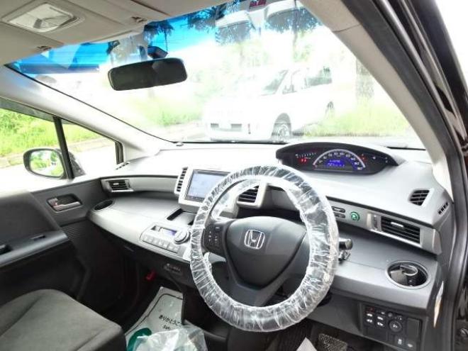 フリード1.5 G ジャストセレクション 4WD　本州車　保証1年　Wパワスラ ナビ Bカメラ 1500