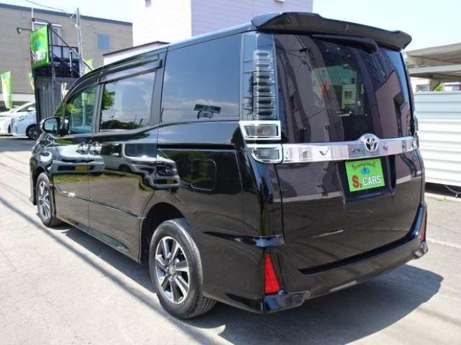 ヴォクシー2.0 ZS 煌 4WD　本州車 保証1年 10型ナビ Wパワスラ 後席TV 2000
