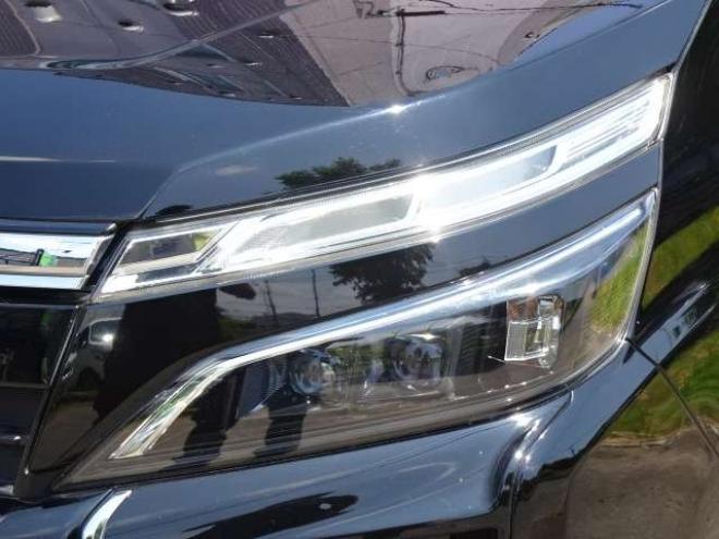 ヴォクシー2.0 ZS 煌 4WD　本州車 保証1年 10型ナビ Wパワスラ 後席TV 2000