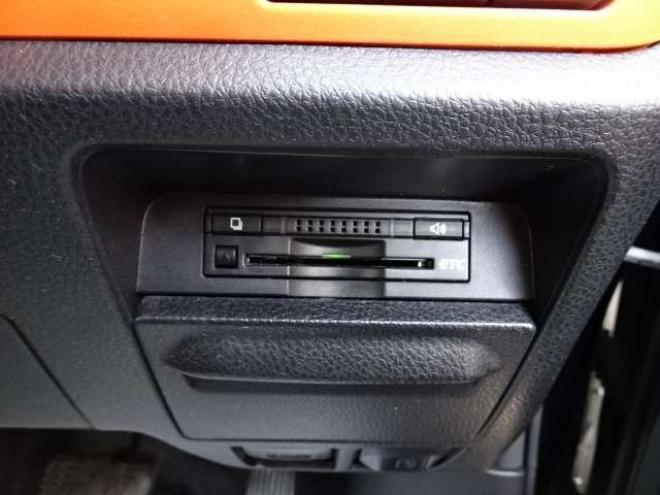 ヴォクシー2.0 ZS 4WD　保証1年　Wパワスラ　ナビ 地デジ Bカメラ 2000