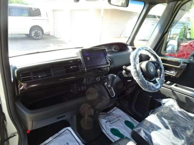 N-BOXカスタム 660 G EX ターボ ホンダセンシング 4WD　本州車　保証1年 Wパワスラ ナビ　Bカメラ 660