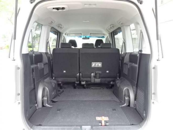 ステップワゴン2.0 スパーダ Z インターナビ セレクション 4WD　本州車　保証1年　後期 Wパワスラ Bカメラ 2000