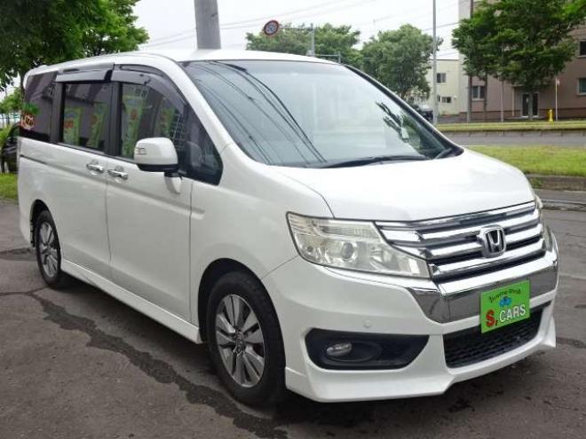 ステップワゴン2.0 スパーダ Z インターナビ セレクション 4WD　本州車　保証1年　後期 Wパワスラ Bカメラ 2000