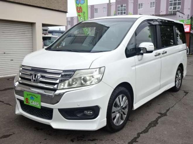 ステップワゴン2.0 スパーダ Z インターナビ セレクション 4WD　本州車　保証1年　後期 Wパワスラ Bカメラ 2000