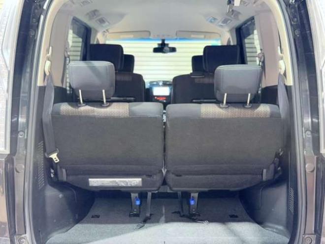 セレナ2.0 ハイウェイスター Vセレクション+Safety アドバンストセーフティ パッケージ 4WD　下廻防錆TVナビBカメETC 2000
