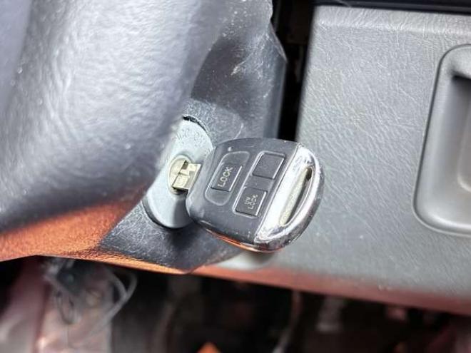NV100クリッパーDX 4WD　下廻防錆 660