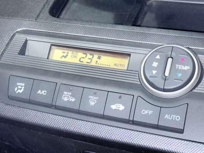 フリード1.5 G ジャストセレクション 4WD　下廻防錆TVナビBカメ 1500
