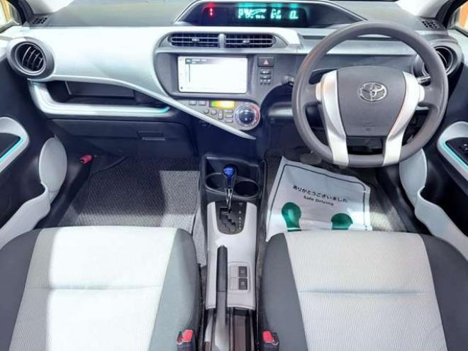 アクア1.5 S　下廻防錆TVナビBカメラ 2WD 1500