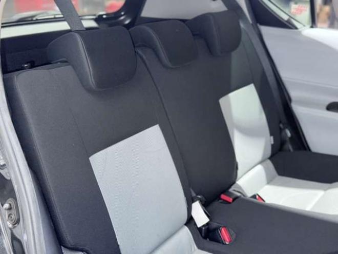 アクア1.5 S　下廻防錆TVナビBカメラ 2WD 1500