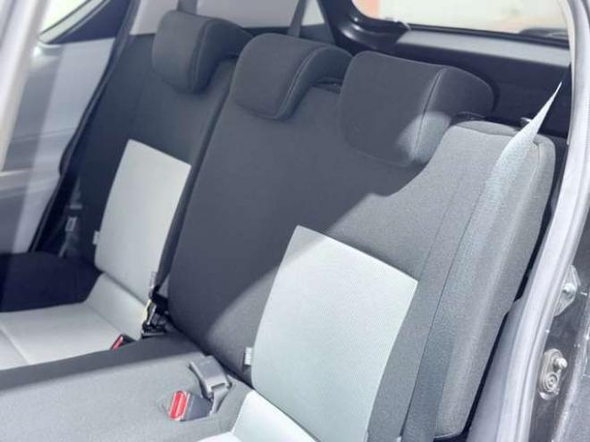アクア1.5 S　下廻防錆TVナビBカメラ 2WD 1500