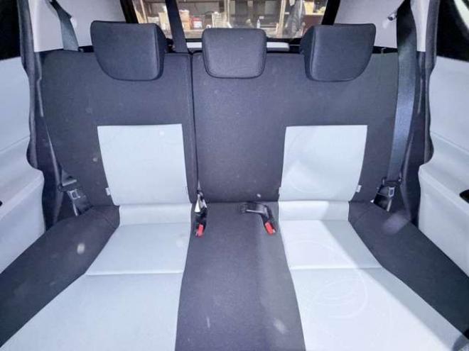 アクア1.5 S　下廻防錆TVナビBカメラ 2WD 1500