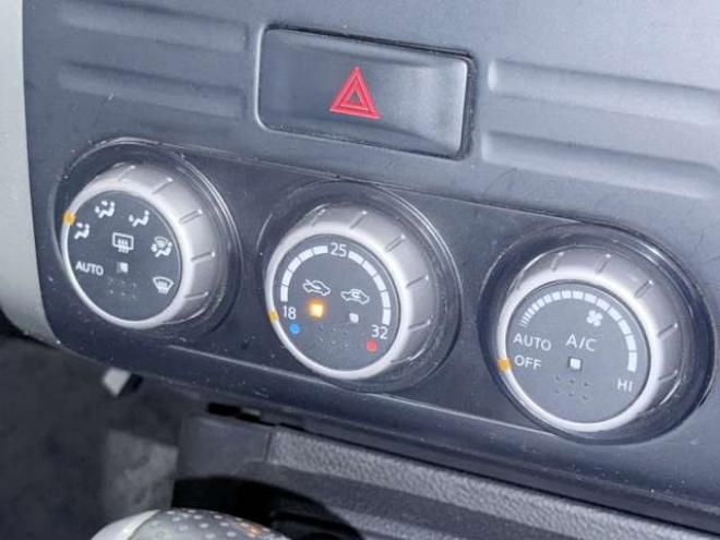 エクストレイル2.0 20Xtt 4WD　下廻防錆TVナビBカメETC夏冬タイヤ 2000