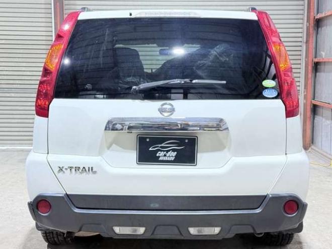 エクストレイル2.0 20Xtt 4WD　下廻防錆TVナビBカメETC夏冬タイヤ 2000