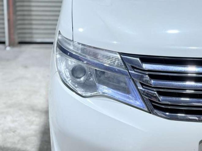 セレナ2.0 20X 4WD　下廻防錆1オナTVナビエンスタ 2000
