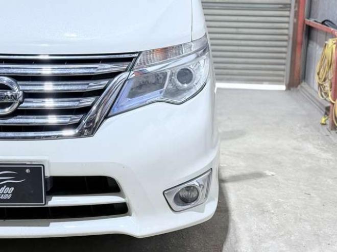 セレナ2.0 ハイウェイスター 4WD　下廻防錆TVナビBカメ後席モニタエンスタ 2000