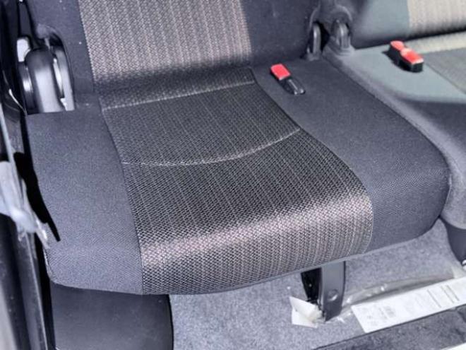 セレナ2.0 ハイウェイスター 4WD　下廻防錆TVナビBカメ後席モニタエンスタ 2000