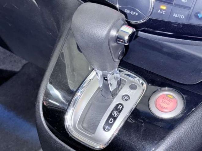 セレナ2.0 ハイウェイスター 4WD　下廻防錆TVナビBカメ後席モニタエンスタ 2000