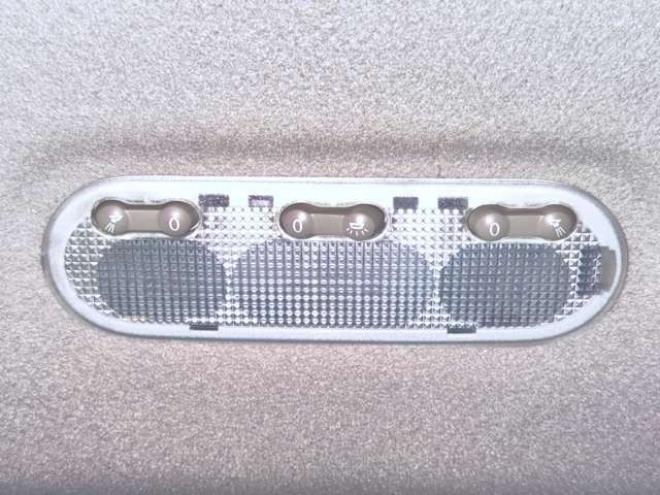 セレナ2.0 ハイウェイスター 4WD　下廻防錆TVナビBカメ後席モニタエンスタ 2000