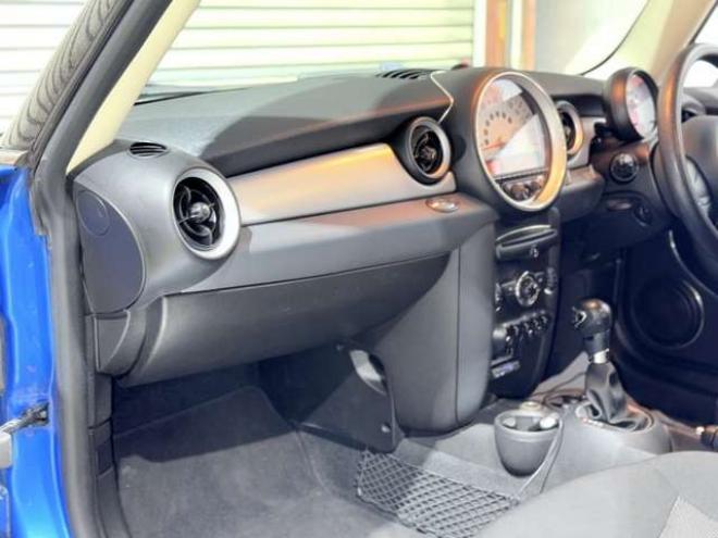 ミニワン　下廻防錆キーレス 正規輸入車 2WD 1600