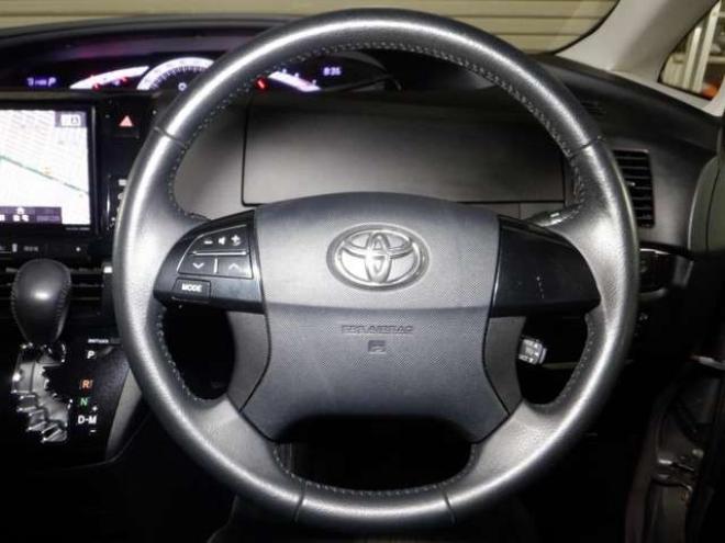 エスティマ2.4 アエラス 4WD　本州仕入・ナビ・TV・B/T・Bカメ・両側電動 2400