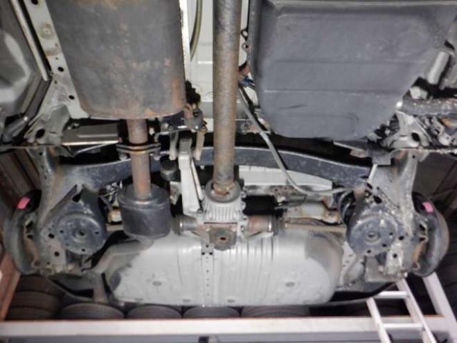 エスティマ2.4 アエラス 4WD　本州仕入・ナビ・TV・B/T・Bカメ・両側電動 2400