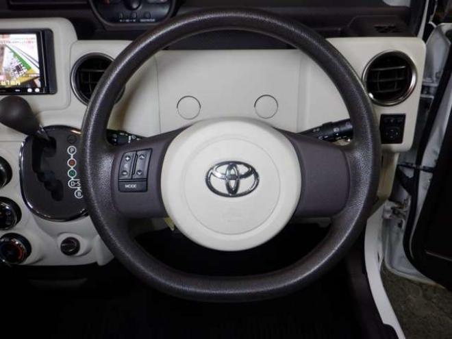 ポルテ1.5 F ア・ラ・モード 4WD　ナビ・TV・B/T・Bカメラ・パワスラ・ETC 1500