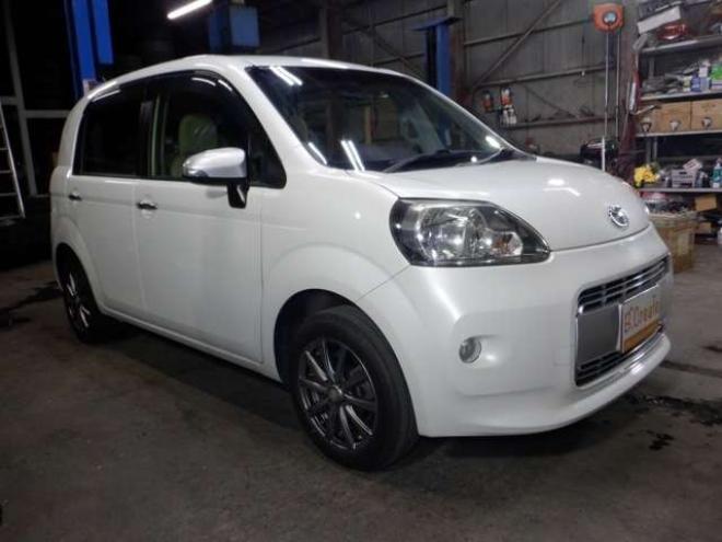 ポルテ1.5 F ア・ラ・モード 4WD　ナビ・TV・B/T・Bカメラ・パワスラ・ETC 1500