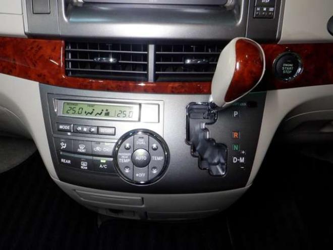 エスティマ2.4 アエラス Gエディション 4WD　本州仕入・ナビ・TV・B/T・Bカメ・両側電動 2400