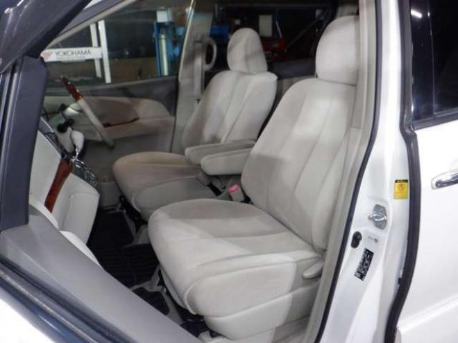 エスティマ2.4 アエラス Gエディション 4WD　本州仕入・ナビ・TV・B/T・Bカメ・両側電動 2400