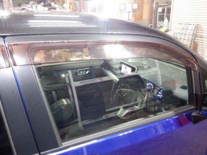 ムーヴカスタム RS ハイパー SA 4WD　本州仕入・ナビ・TV・B/T・Bカメラ・LED 660