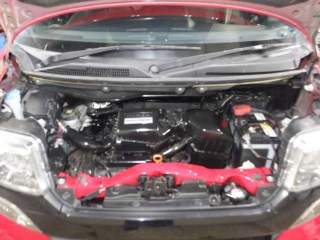 N-BOXカスタムG SSパッケージ 2トーンカラースタイル 4WD　本州仕入・ナビ・TV・Bカメラ・両側電動 660