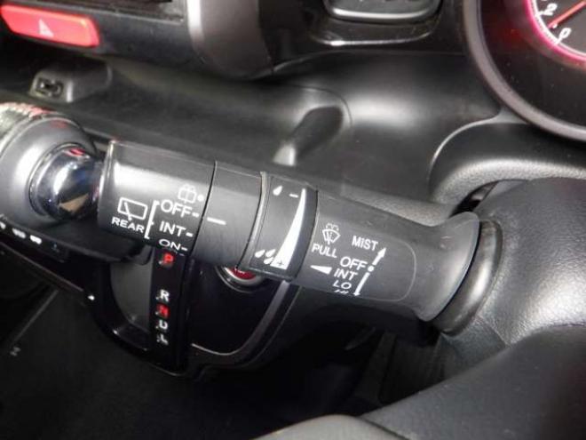 N-BOXカスタムG SSパッケージ 2トーンカラースタイル 4WD　本州仕入・ナビ・TV・Bカメラ・両側電動 660
