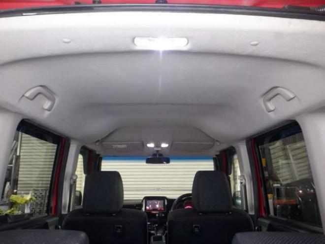N-BOXカスタムG SSパッケージ 2トーンカラースタイル 4WD　本州仕入・ナビ・TV・Bカメラ・両側電動 660