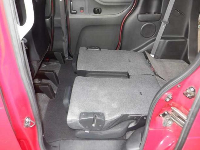 N-BOXカスタムG SSパッケージ 2トーンカラースタイル 4WD　本州仕入・ナビ・TV・Bカメラ・両側電動 660