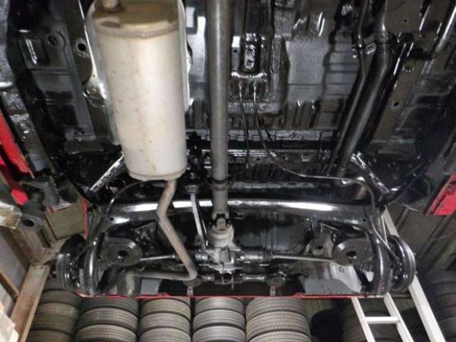 N-BOXカスタムG SSパッケージ 2トーンカラースタイル 4WD　本州仕入・ナビ・TV・Bカメラ・両側電動 660