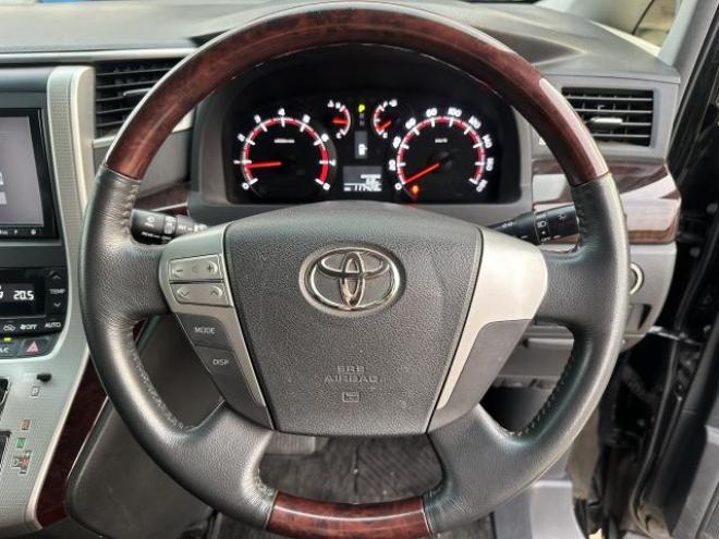 ヴェルファイア2.4Z 2400 5Dr