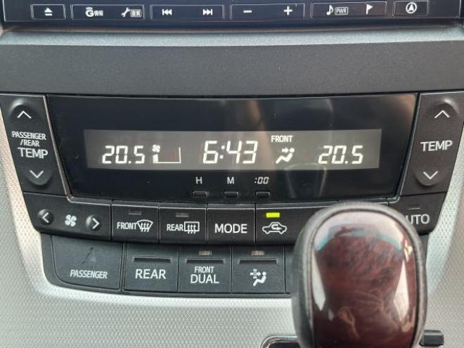 ヴェルファイア2.4Z 2400 5Dr
