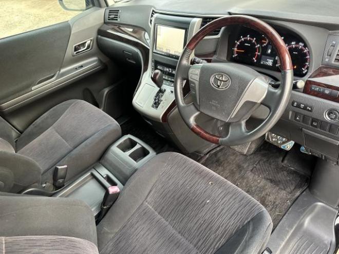 ヴェルファイア2.4Z 2400 5Dr