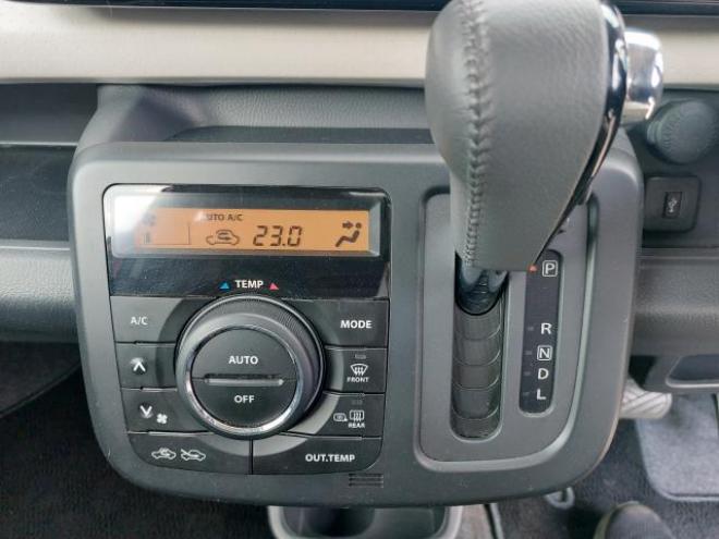 MRワゴン Xセレクション☆アイドリングストップ 4WD 660 5Dr
