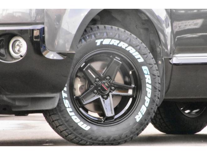 デリカＤ：５　Ｄパワーパッケージ　４ＷＤ　本州仕入　アルパインナビ／フリップダウンモニター　新品タイヤ／ホイール　新品フロントガード　車検２年付