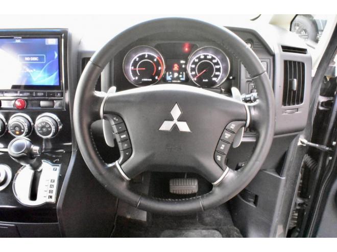デリカＤ：５　Ｄパワーパッケージ　４ＷＤ　本州仕入　アルパインナビ／フリップダウンモニター　新品タイヤ／ホイール　新品フロントガード　車検２年付