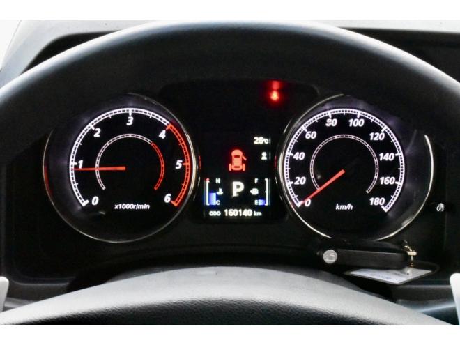 デリカＤ：５　Ｄパワーパッケージ　４ＷＤ　本州仕入　アルパインナビ／フリップダウンモニター　新品タイヤ／ホイール　新品フロントガード　車検２年付