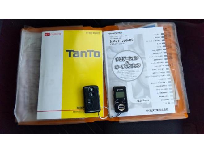 タントカスタムX SA 4WD 4WD 660 5Dr