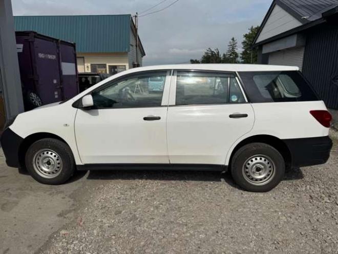 ADNV150  1.6 VE 4WD　エマージェンシーブレーキ　夏冬タイヤ 1600