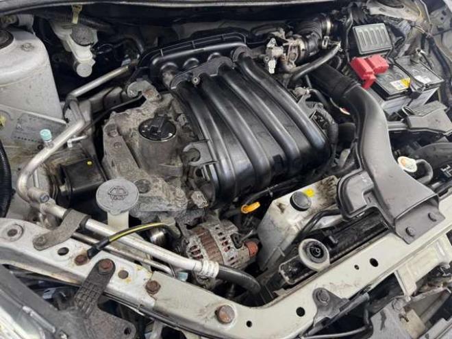 ADNV150  1.6 VE 4WD　エマージェンシーブレーキ　夏冬タイヤ 1600