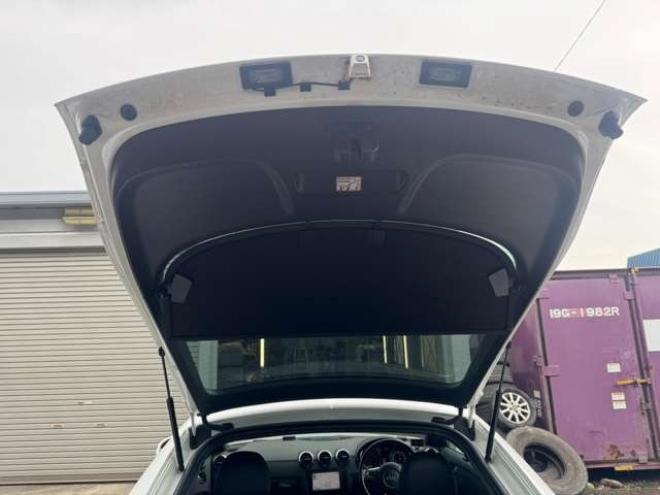 アウディTT クーペ 2.0 TFSI クワトロ 4WD　Bluetooth Bカメラ 正規輸入車 2000