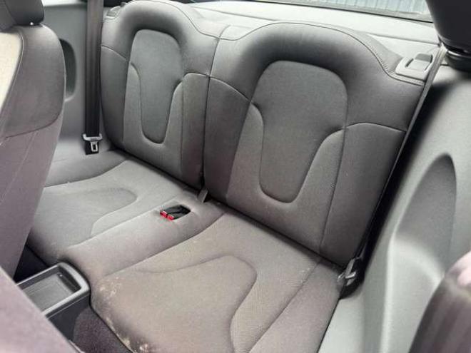 アウディTT クーペ 2.0 TFSI クワトロ 4WD　Bluetooth Bカメラ 正規輸入車 2000