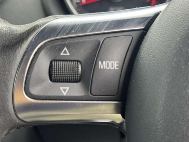 アウディTT クーペ 2.0 TFSI クワトロ 4WD　Bluetooth Bカメラ 正規輸入車 2000