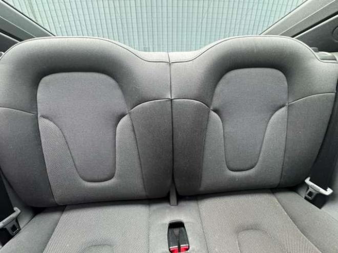 アウディTT クーペ 2.0 TFSI クワトロ 4WD　Bluetooth Bカメラ 正規輸入車 2000