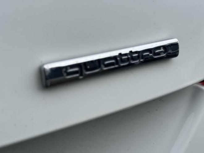 アウディTT クーペ 2.0 TFSI クワトロ 4WD　Bluetooth Bカメラ 正規輸入車 2000